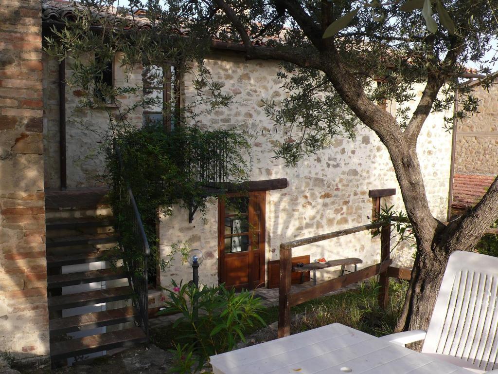 الشقق الفندقية Gaglietoleفي  Castello Di Cisterna المظهر الخارجي الصورة
